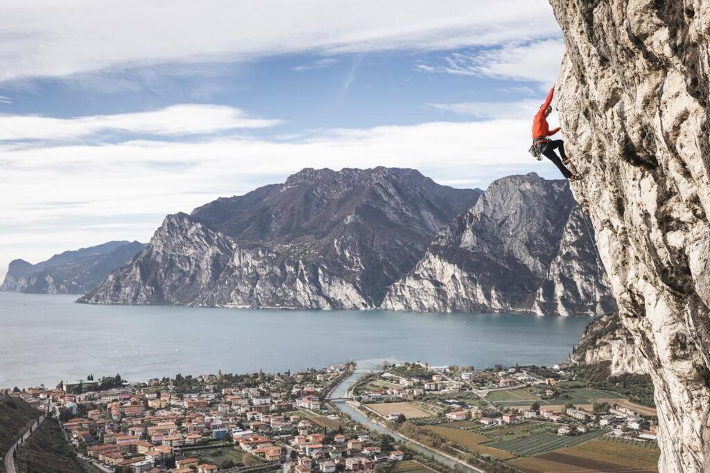 Me Ca - Appartamento Vacanze Riva del Garda Eksteriør billede